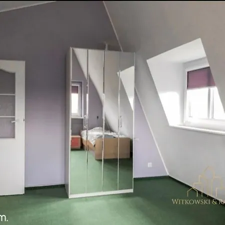 Guest house Nocleghause8,2-6s Poznan