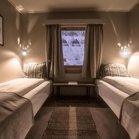 Guest house Nocleghause8,2-6s